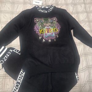 Kenzo Black Sweatshirt with Colorful Tiger Motif